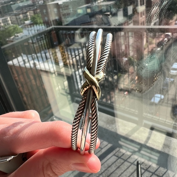 David Yurman 18K Gold and Sterling Silver X Crossover Cuff Bracelet - Picture 8 of 8